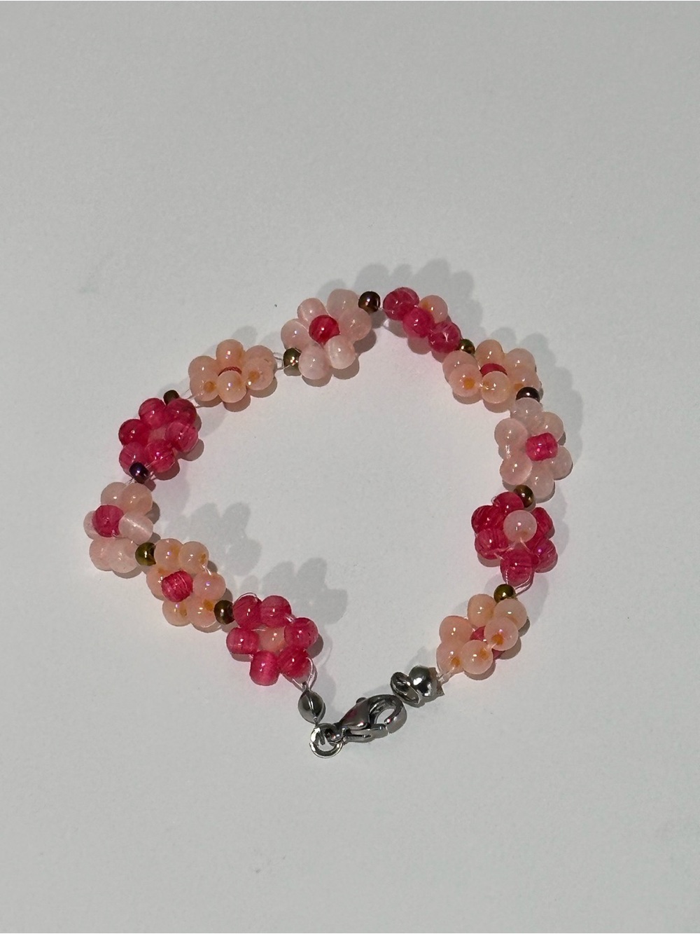 Pink & Red Beaded Floral Bracelet — Delicate Women's Bracelet